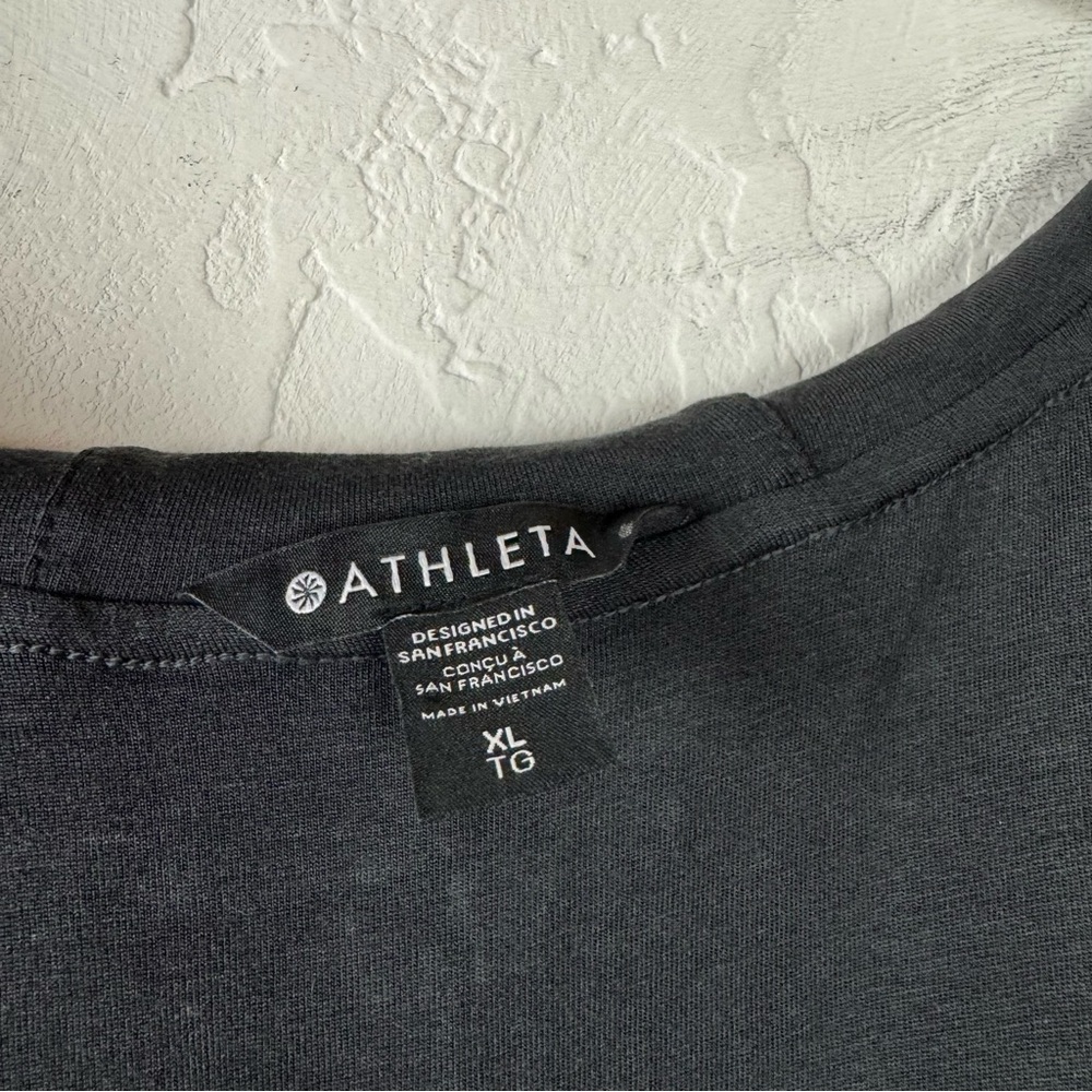 Athleta Hoodie Sweatshirt Jacket Seasoft Bubble Hem Full Zip Solid Black Knit - Picture 13 of 13